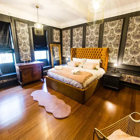 Maison Parfaite Yo1 - Exquisite 400 Year Old, City Centre Townhouse York Exterior photo